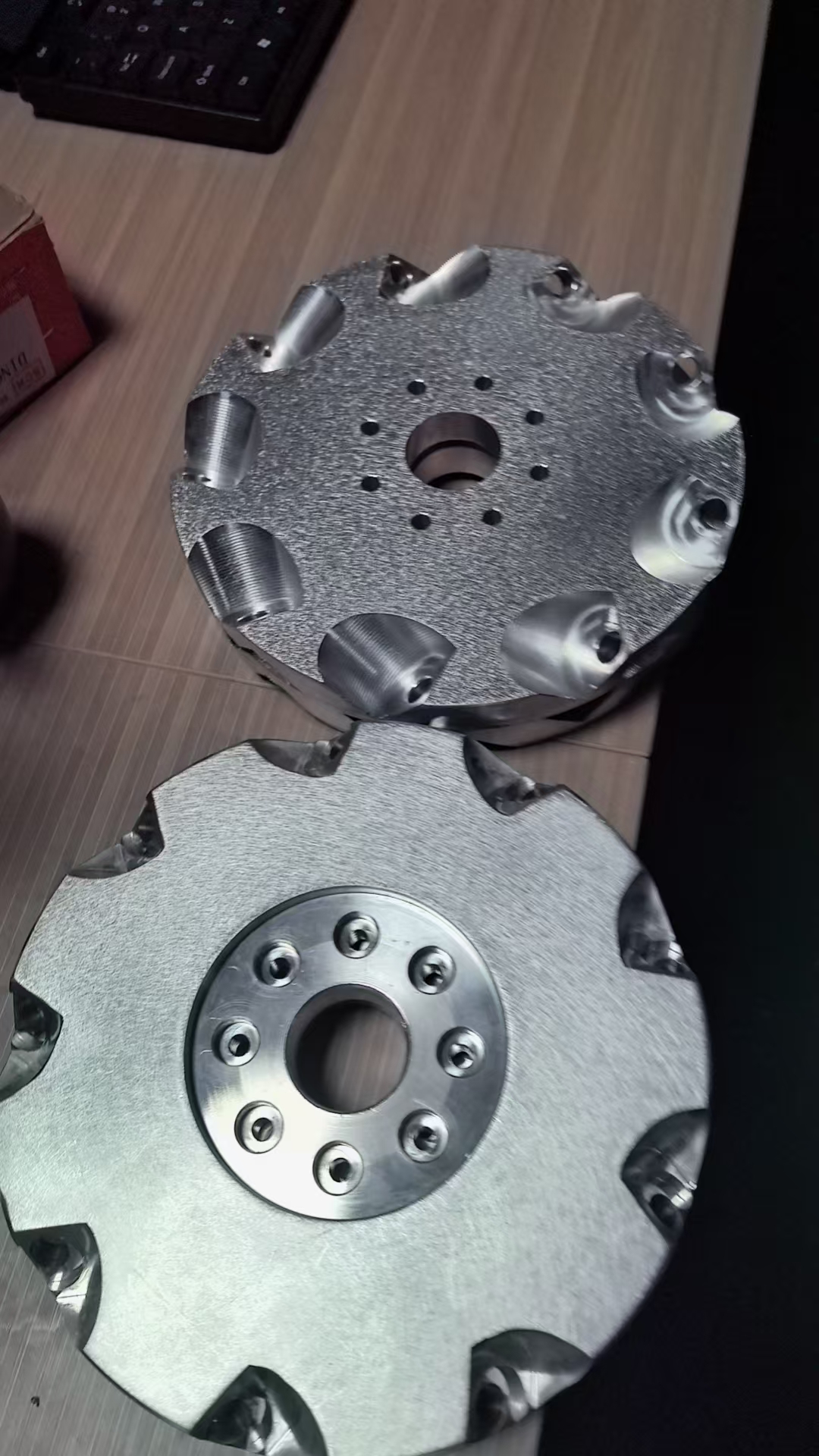 Mecanum wheel.jpg